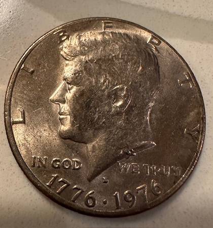 Bicentennial Kennedy Half Dollars, Clean Coins 1