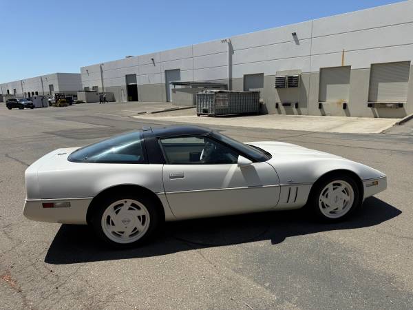 1988 Chevrolet Corvette 35th Anniversary Edition 92,600 mi. - $19,500 (dublin / pleasanton / livermore)63470224935425122
