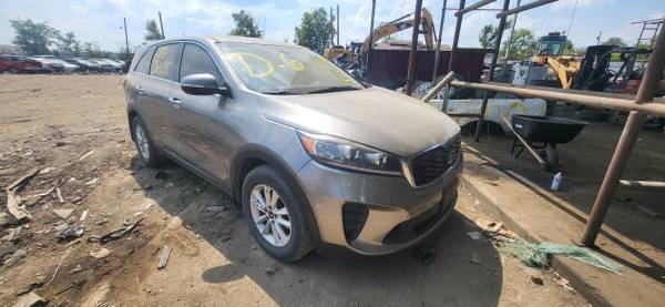 🚗★ 2016-2020 KIA SORENTO - PARTING OUT – D-6 - STK#M17656★🚗 1