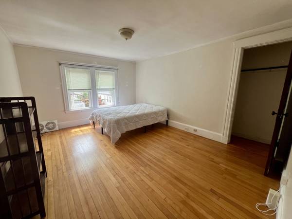 $4,300 / 4br - Tufts 4.5 Bed/2 Bath Duplex | Near Boston Ave (Tufts)63810063139073124
