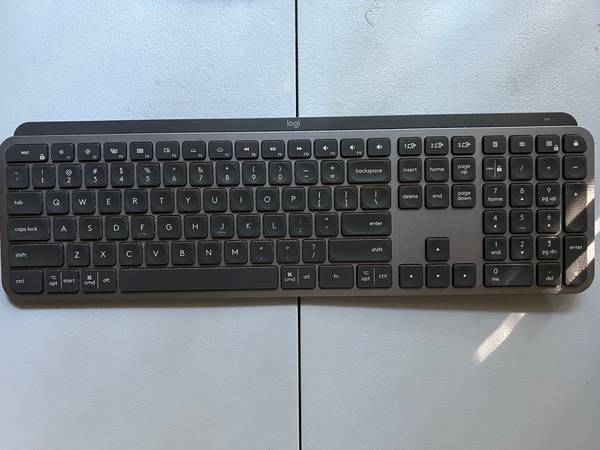 Logitech MX Keys Illuminated Wireless Keyboard with Bluetooth, USB-C 1
