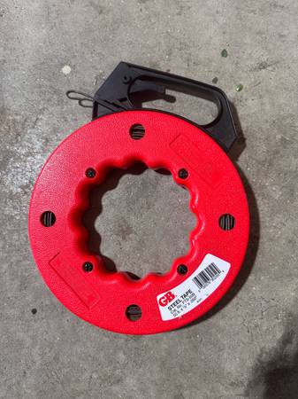 GB Steel Fish Tape FST-50B for pulling wires 1