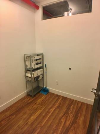 $615 CREATE HERE - Perfect for Businesses in Greenpoint (252J #139) (Brooklyn)64033633391874120