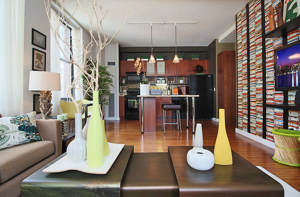 $2,220 / 1br - Historic One Bedroom-In unit W/D, Gym, Green Space-The Loop (The Loop)63960014760706124