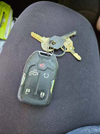 FOUND: Chevy fob and keys 1
