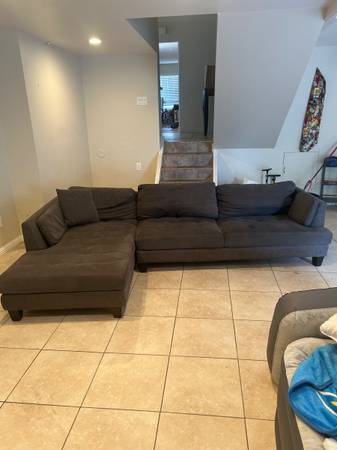 sectional couch 1