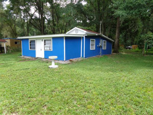$187,400 / 2br - 963ft2 - "¡UBICACIÓN!!" ¡INVERSORES!! CASA ACTUALIZADA Y GRAN TERRENO EN CITRA (CITRA, FLORIDA)63822864705795121