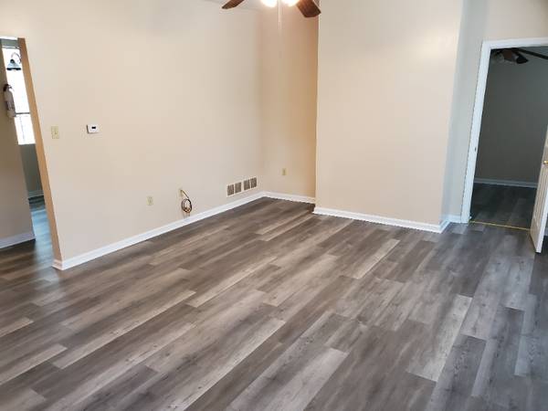 Recently Remodeled 2 Bedroom Apartment 1