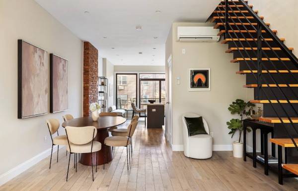 $1,795,000 / 4br - 2550ft2 - BEAUTIFUL 2 FAMILY (Brooklyn)63945495022210120