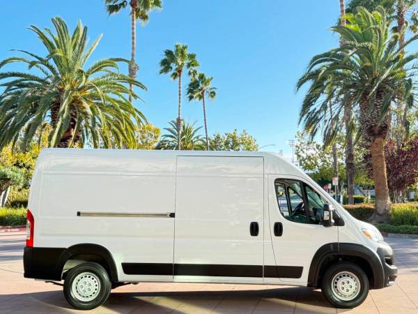 2025 RAM Tradesman 2500 159 - Photo 9