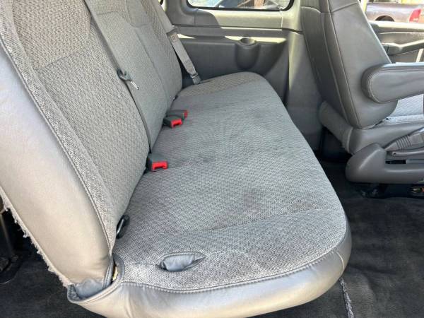 2019 Chevrolet Express Chevy LT - Photo 15