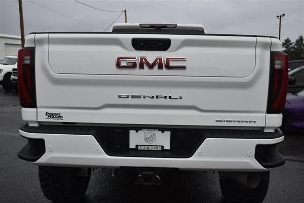2024 GMC Sierra 3500 Denali  ELEVADO CAMA LARGA DIÉSEL 4X4 CARGADO - $85,90063623592672003123