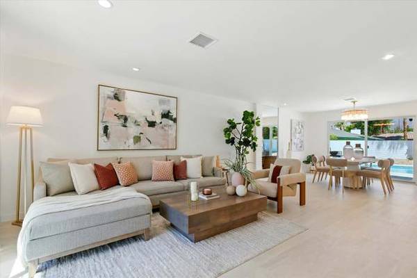 $322 / 3br - 1560ft2 - OO LA LA! Springs Holidays... (Palm Springs)63758346722305123