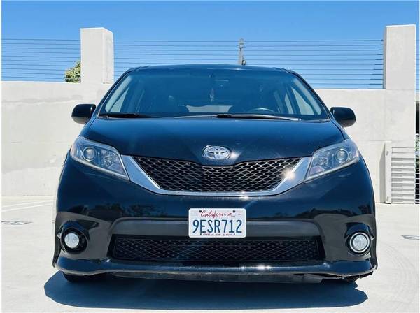 2016 Toyota Sienna SE Premium 8 Passenger 4dr Mini Van WE SHIP CALIFORNIA CARS A - $19,299 (+ Auto Race CA - Over 100 Cars)63613267158659124