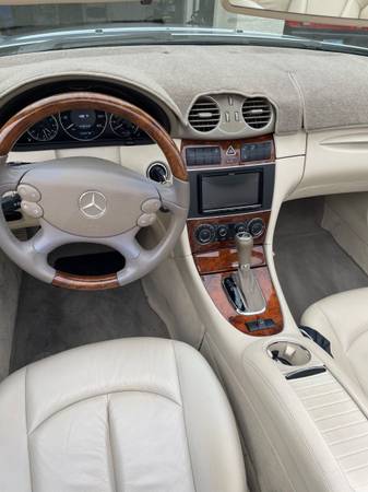 2006 Mercedes CLK350 Convertible 13