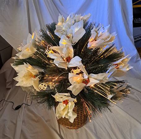 Christmas Fiber Optic White Poinsettia (New) 1
