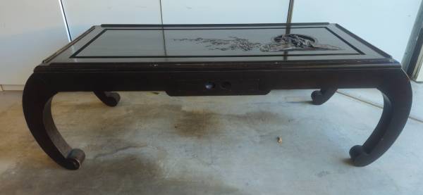 Chinese Chow Table 1