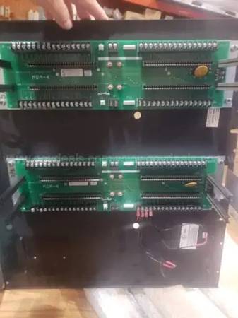 Siemens Cerberus Pyrotronics MOM-4 Fire Alarm Optional Card Cage Modul 1