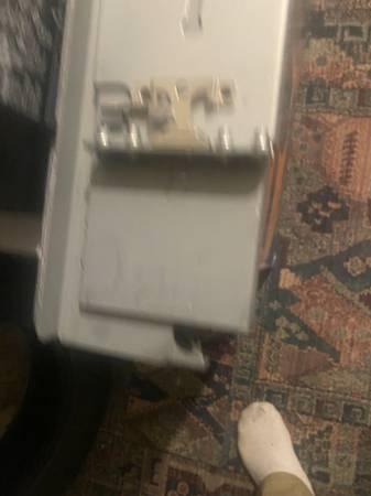 Heavy duty server rails - $40 (NE)63470990486273124