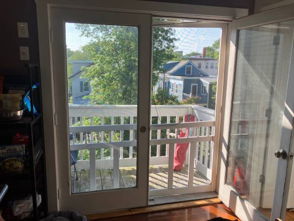 $1,100 / 5br - Room available in a 5 bed, 2 bath apartment near Central Square (Cambridge)63817539847427122