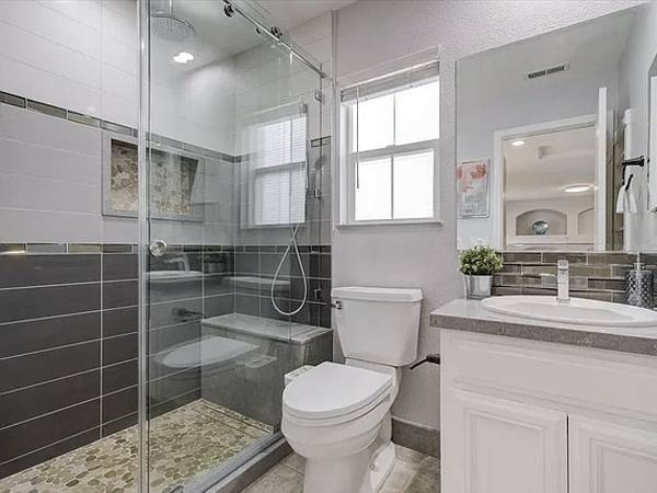 $895 / 1br - 400ft2 - ""Cute Studio Unit, good for single person"" (San Jose, CA)63994099282179122