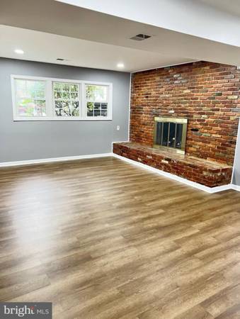 $1,699 / 2br - 1000ft2 - Amplio apartamento de 2 dormitorios en sótano – Entrada privada (Manassas)63896393659139121