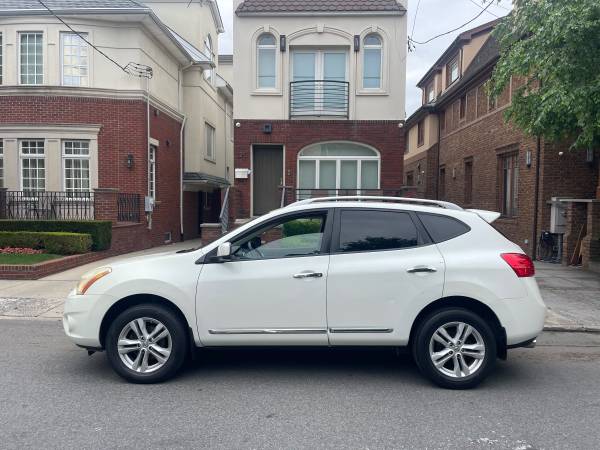 2013 Nissan Rogue SV AWD 1-Owner! - $4,900 (Brooklyn NY)63441314727299121