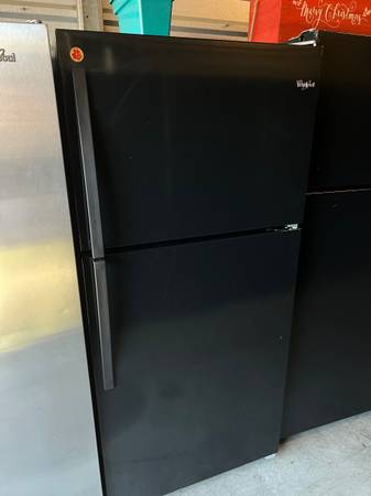 🥑 2022 Whirlpool Refrigerator Fridge (Free Delivery/Warranty) 1