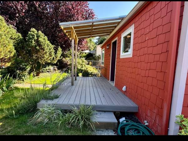 $2,625 / 2br - 900ft2 - 'Rent special' Comfortable House Renovated w nice garden 2 beds (Renton)64031135900162121