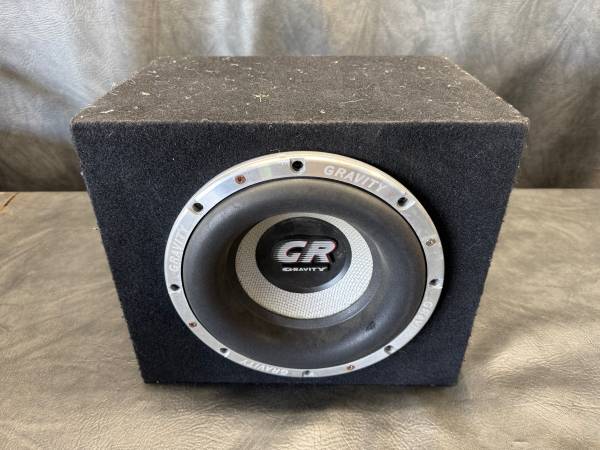 Gravity GR-10 subwoofer 1