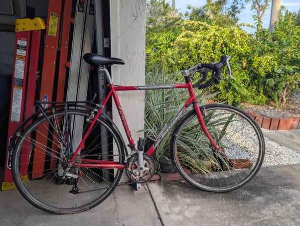 Used Jamis Aurora Bike 1