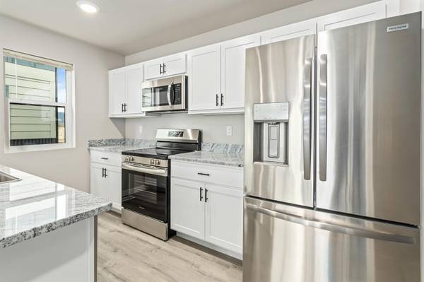 $2,395 / 3br - 1290ft2 - First Month Free At Brand New Duplexes! (Missoula)63656975223681122