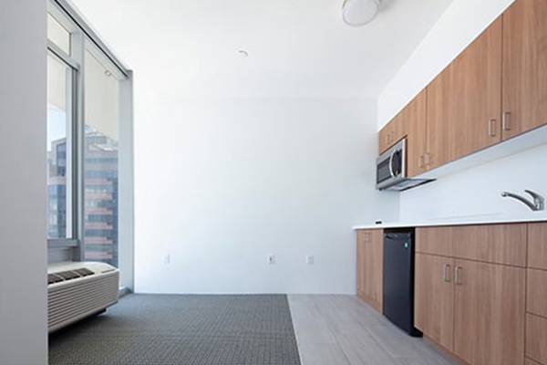 $1,390 / 240ft2 - Available Studios at Azure (Ala Moana)63686726542083121