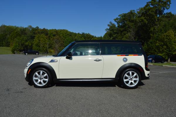 2009 Mini COOPER S CLUBMAN LOW MILES Paquete de clima frío - $5,999 (MANASSAS)63616305628803124