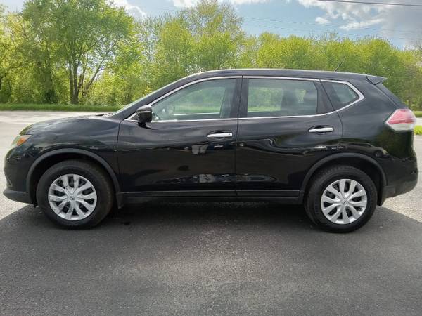 2015 NISSAN ROGUE - $6,999 (BEACH PARK, ILLINOIS)63618920087043124