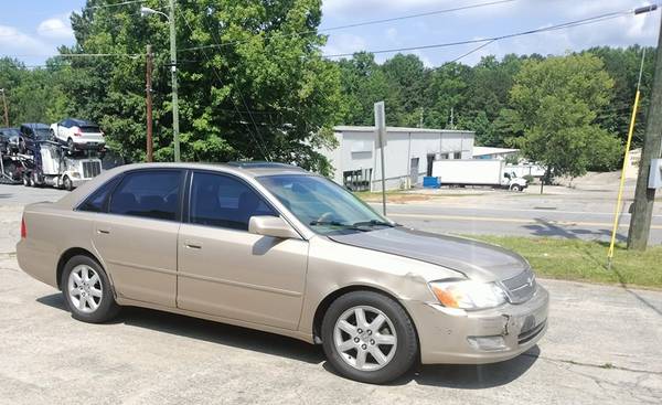 2000 Toyota Avalon XLS - $3,000 (Marietta)63621024187267124