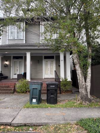 $1,500 / 1br - 1200ft2 - Uptown Fourplex (1218 Joseph st lower)63903650520706120