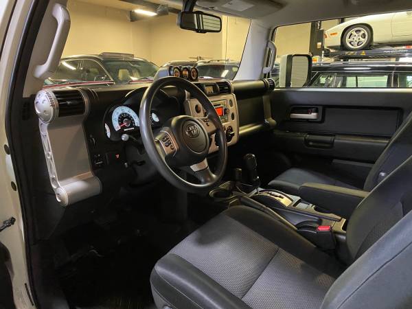 2011 Toyota FJ Cruiser Off - Photo 10