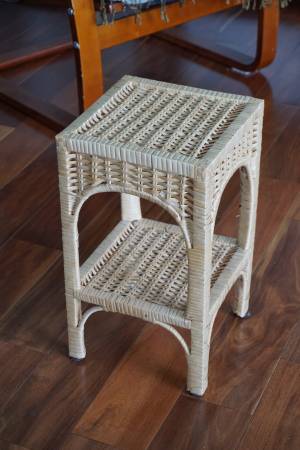Wicker table 1