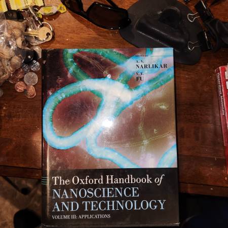 The Oxford Handbook of nanoscience and technology 1