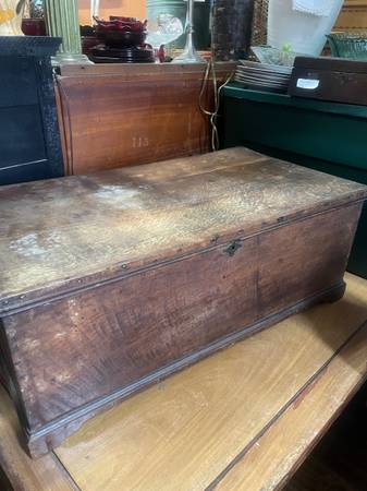 Antique trunk chest storage coffee table 1