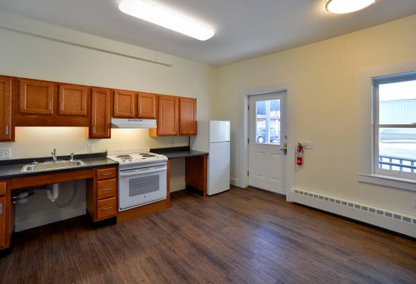 $1,043 / 1br - 470ft2 - Available at Barre Street Apartments (Montpelier)63784684902401121