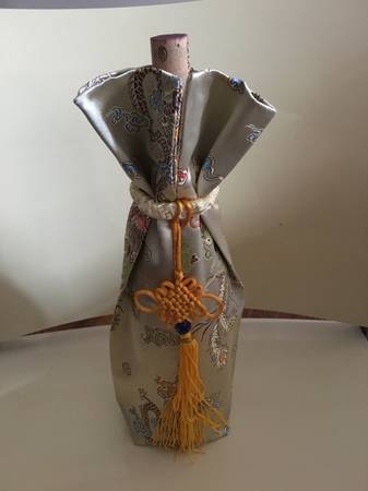 NEW Chinese Silk bottle Gift Bag 1