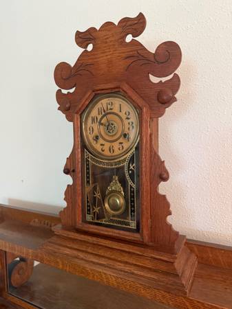Antique Mantle Clock 1