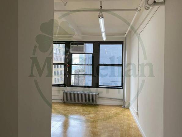 $3,045 / 840ft2 - $43! Corner Excellent Office Space with High Ceilings and Windows Drmn (Midtown West)64212275813506120