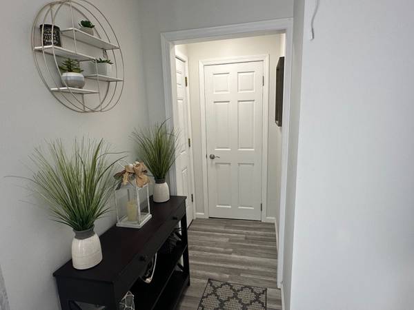 $236.900 / 2 habitaciones - 700 pies² - ¡Excelente nuevo precio! Hermosa casa remodelada (Salem)63386486155137121