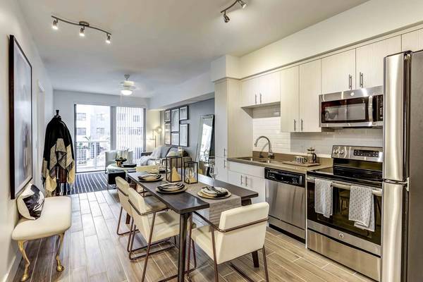 $2,100 / 680ft2 - *** ONE MONTH FREE *** NO DEPOSIT *** FAST APPROVAL *** (NORTH MIAMI BEACH)63906439865219123