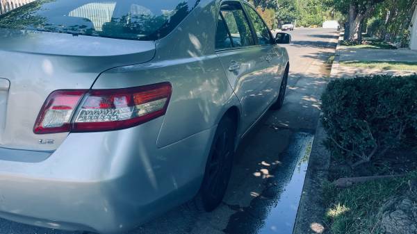 2011 Toyota Camry LE - $5,800 (Sherman Oaks)63623854388737124