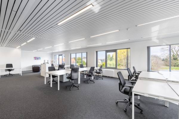 Break the Routine - Coworking Space That Sparks New Thinking 1