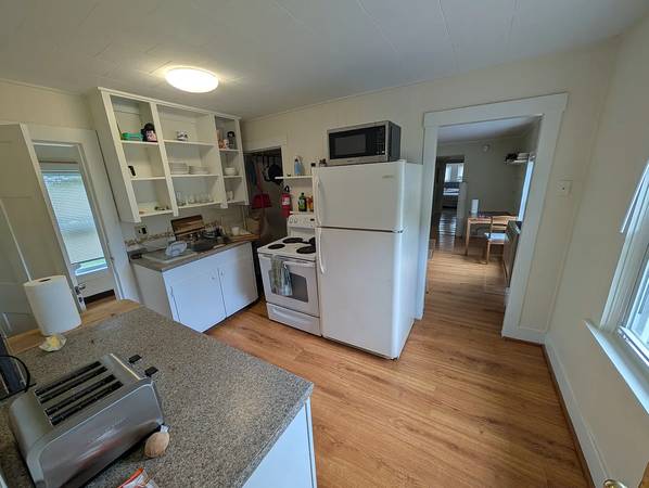 $1,800 / 3 habitaciones - Apartamento de 3 dormitorios en Putney (Putney)63313460969089121